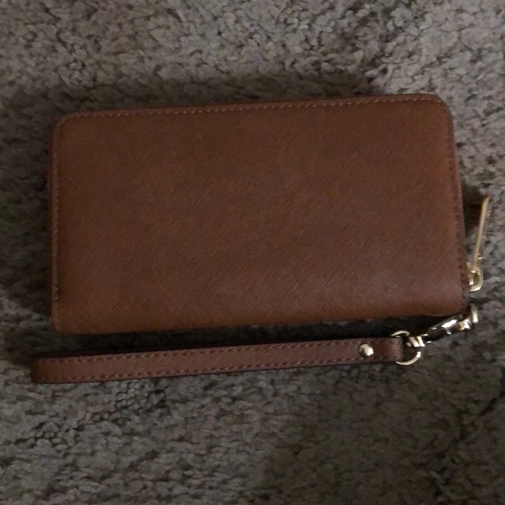 Michael kors bag and wallet - Picture 12 of 16